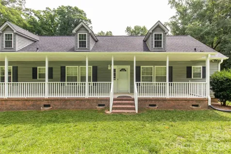1738 Charlotte Highway Lancaster SC 29720