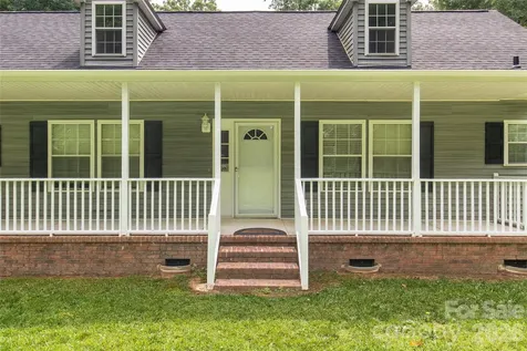 1738 Charlotte Highway Lancaster SC 29720