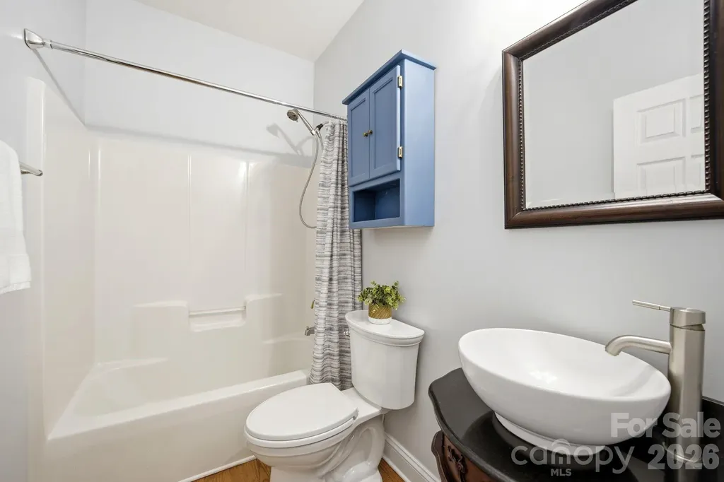 2937 Shady Reach Lane Charlotte NC 28214