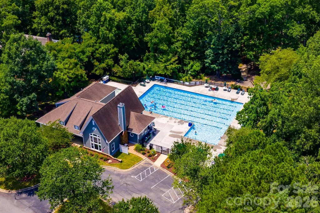 2937 Shady Reach Lane Charlotte NC 28214