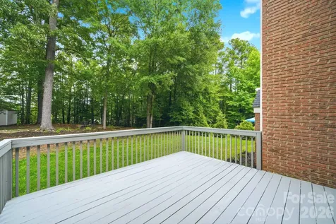 2937 Shady Reach Lane Charlotte NC 28214