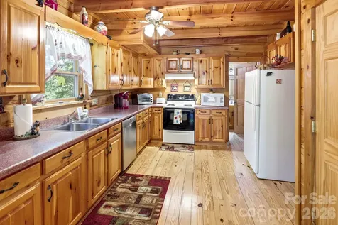 119 Egret Road Lake Lure NC 28746