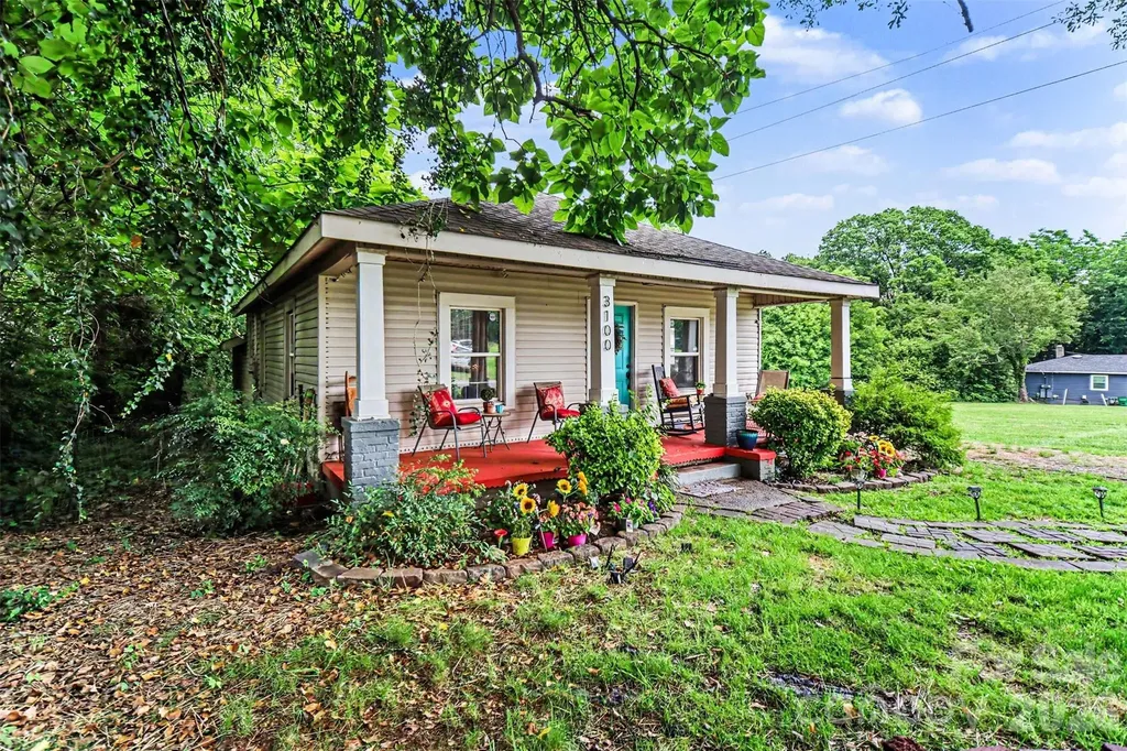 3100 Avalon Avenue Charlotte NC 28208