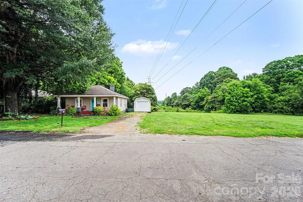 3100 Avalon Avenue Charlotte NC 28208