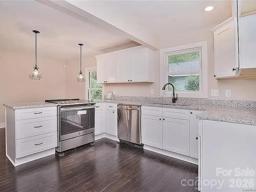 3100 Avalon Avenue Charlotte NC 28208