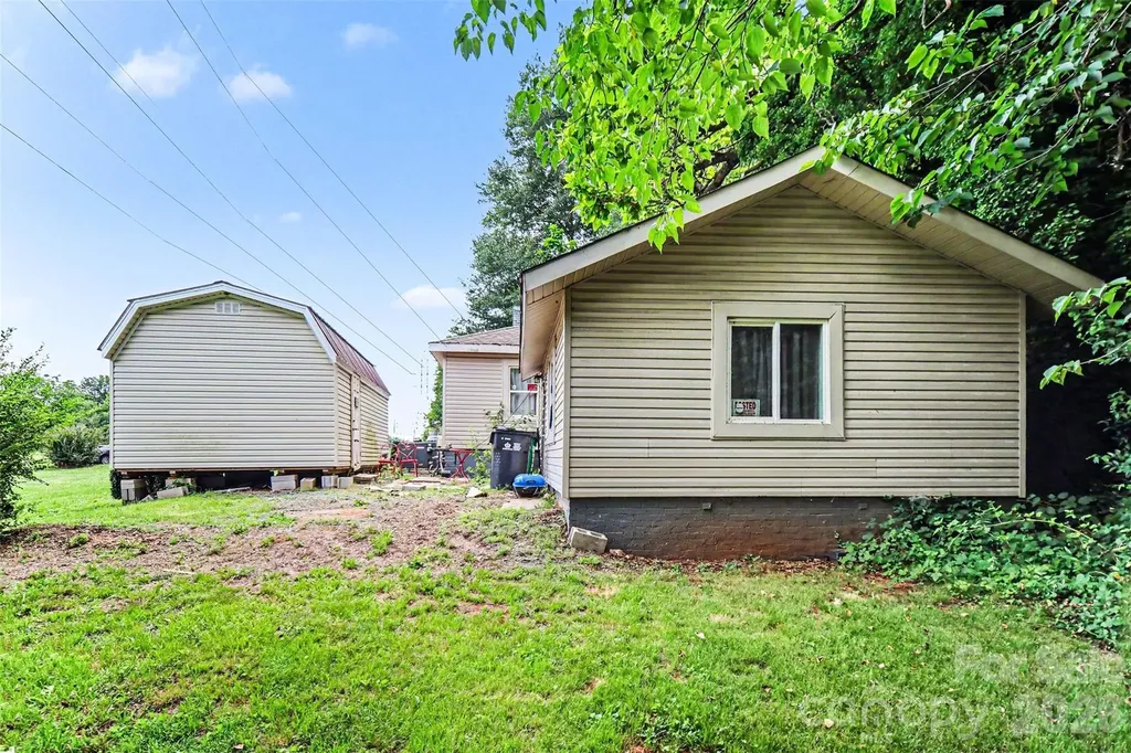 3100 Avalon Avenue Charlotte NC 28208