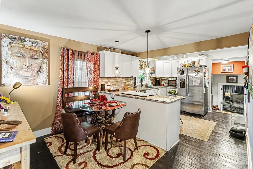 3100 Avalon Avenue Charlotte NC 28208