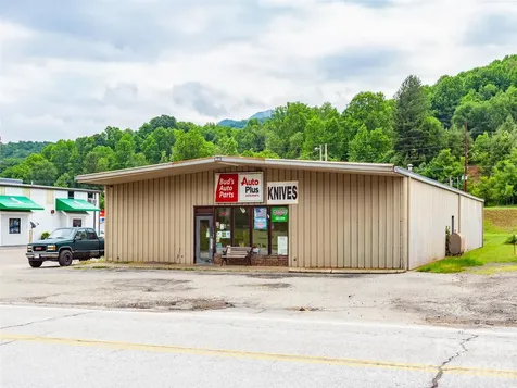 722 E Main Street Burnsville NC 28714