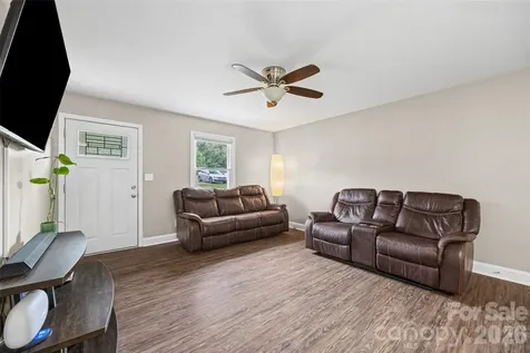 3753 Jenkins Road Clover SC 29710