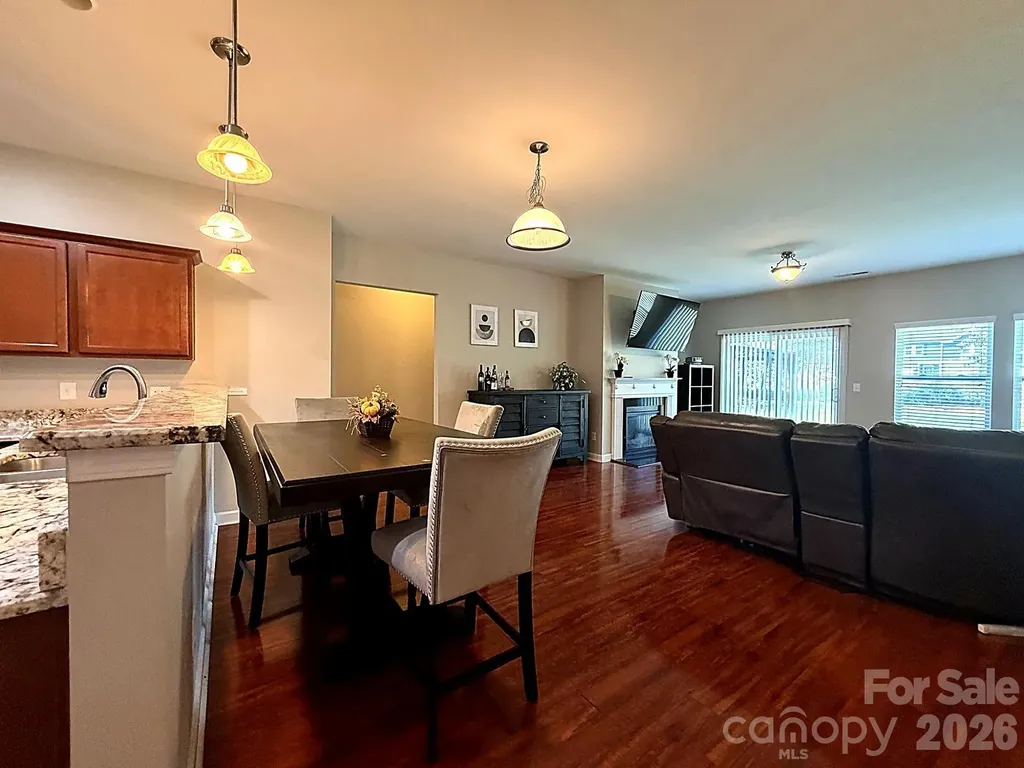 1919 Corriente Court Charlotte NC 28213