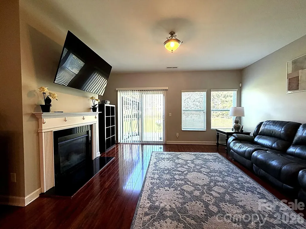 1919 Corriente Court Charlotte NC 28213