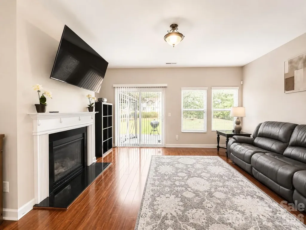 1919 Corriente Court Charlotte NC 28213
