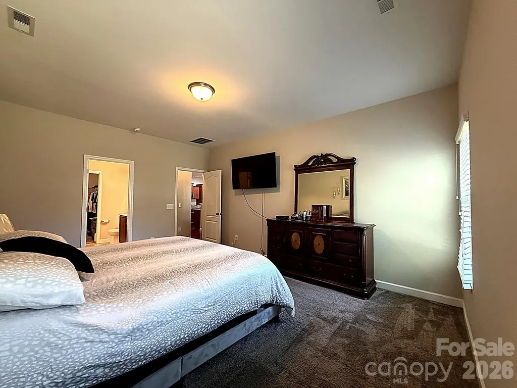 1919 Corriente Court Charlotte NC 28213