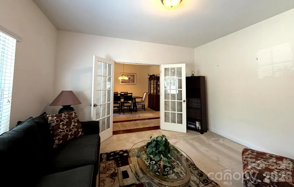 1919 Corriente Court Charlotte NC 28213