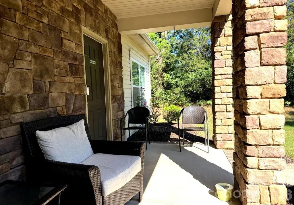 1919 Corriente Court Charlotte NC 28213