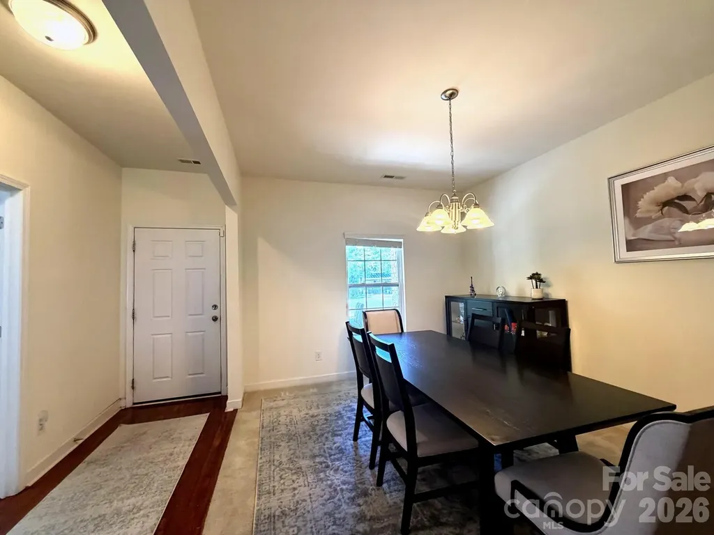 1919 Corriente Court Charlotte NC 28213