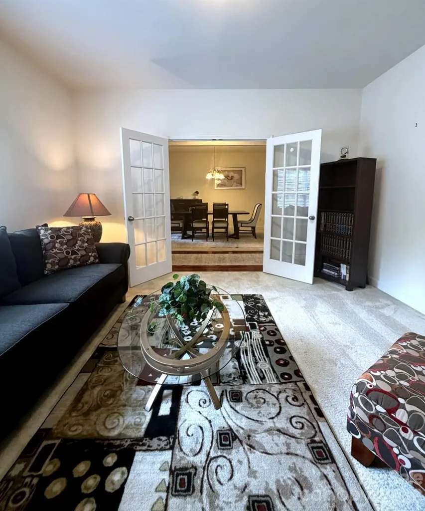 1919 Corriente Court Charlotte NC 28213