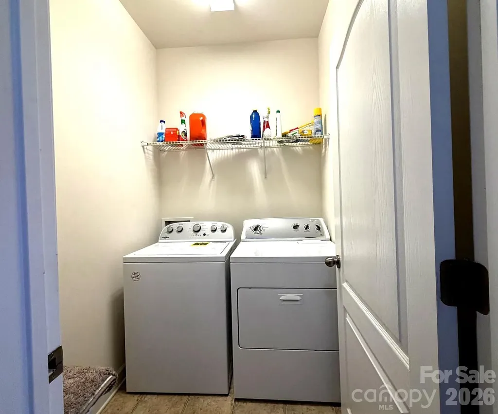 1919 Corriente Court Charlotte NC 28213