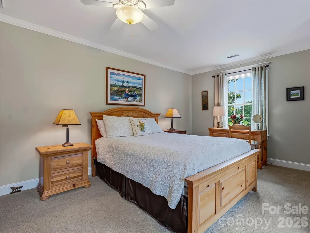 76 Edgelawn Road Asheville NC 28804