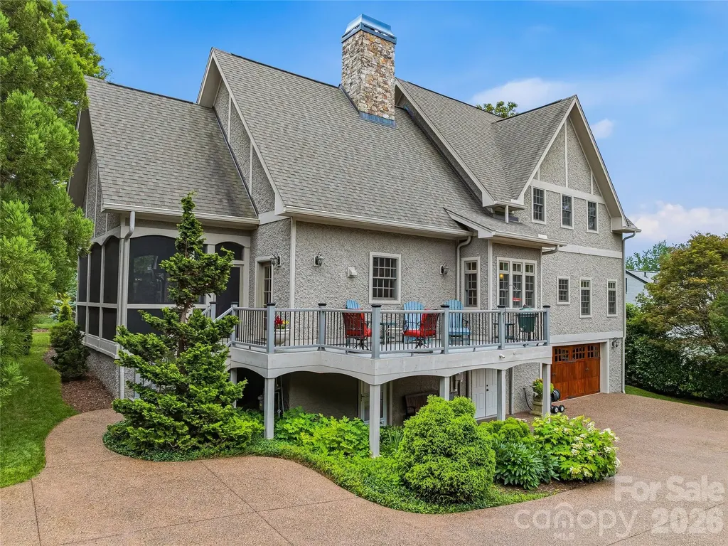 76 Edgelawn Road Asheville NC 28804