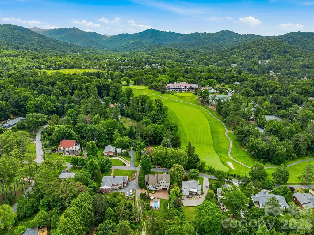 76 Edgelawn Road Asheville NC 28804