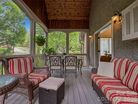 76 Edgelawn Road Asheville NC 28804
