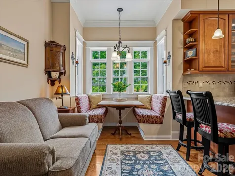 76 Edgelawn Road Asheville NC 28804