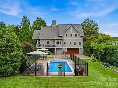 76 Edgelawn Road Asheville NC 28804