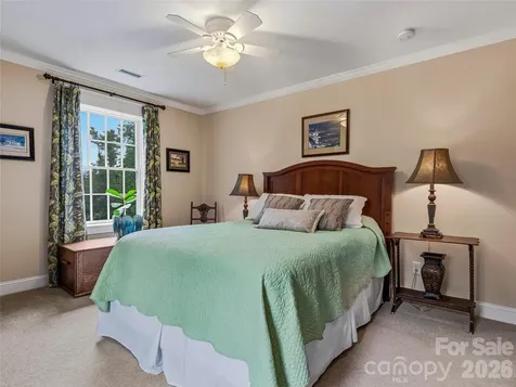 76 Edgelawn Road Asheville NC 28804