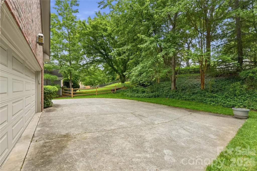 2341 Hamilton Mill Road Charlotte NC 28270