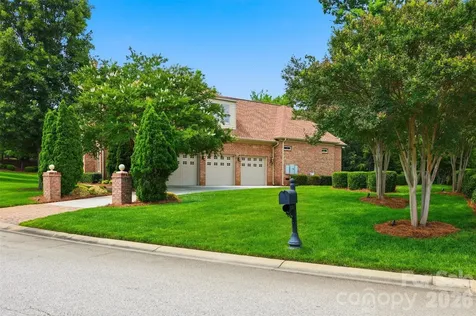 3531 Aqua Point Drive York SC 29745