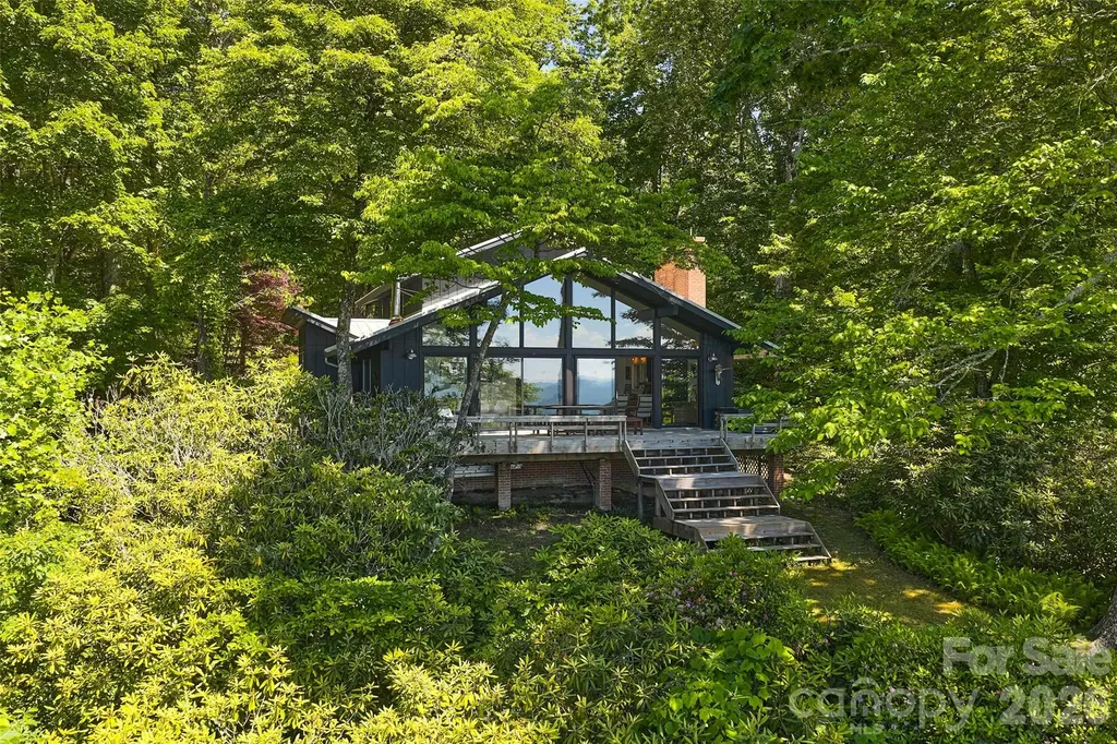 911 Green Hill Road Brevard NC 28712