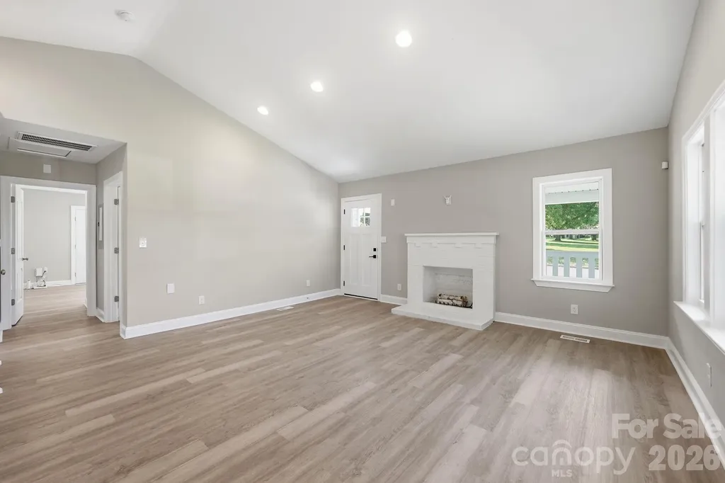 1508 Old Charlotte Road Albemarle NC 28001