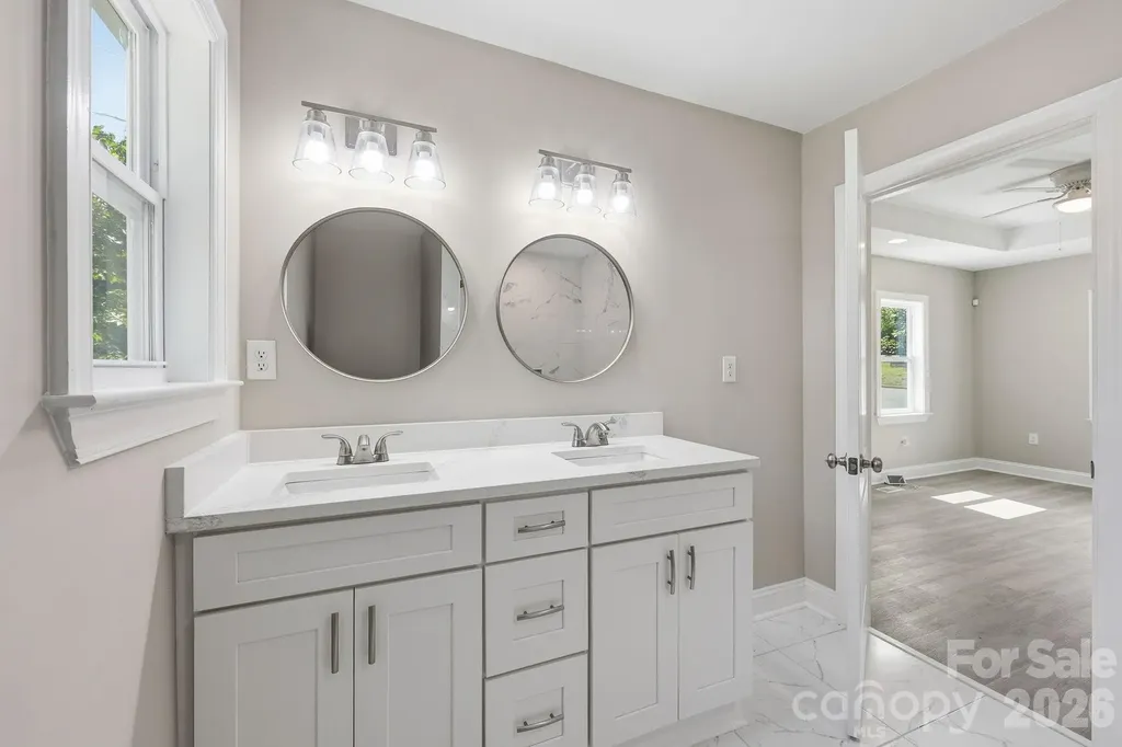 1508 Old Charlotte Road Albemarle NC 28001