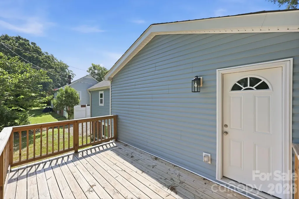 1508 Old Charlotte Road Albemarle NC 28001