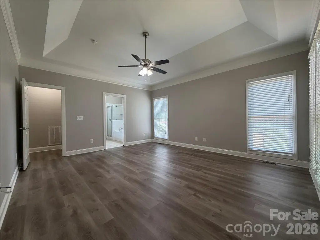 1332 Bershire Lane Charlotte NC 28262