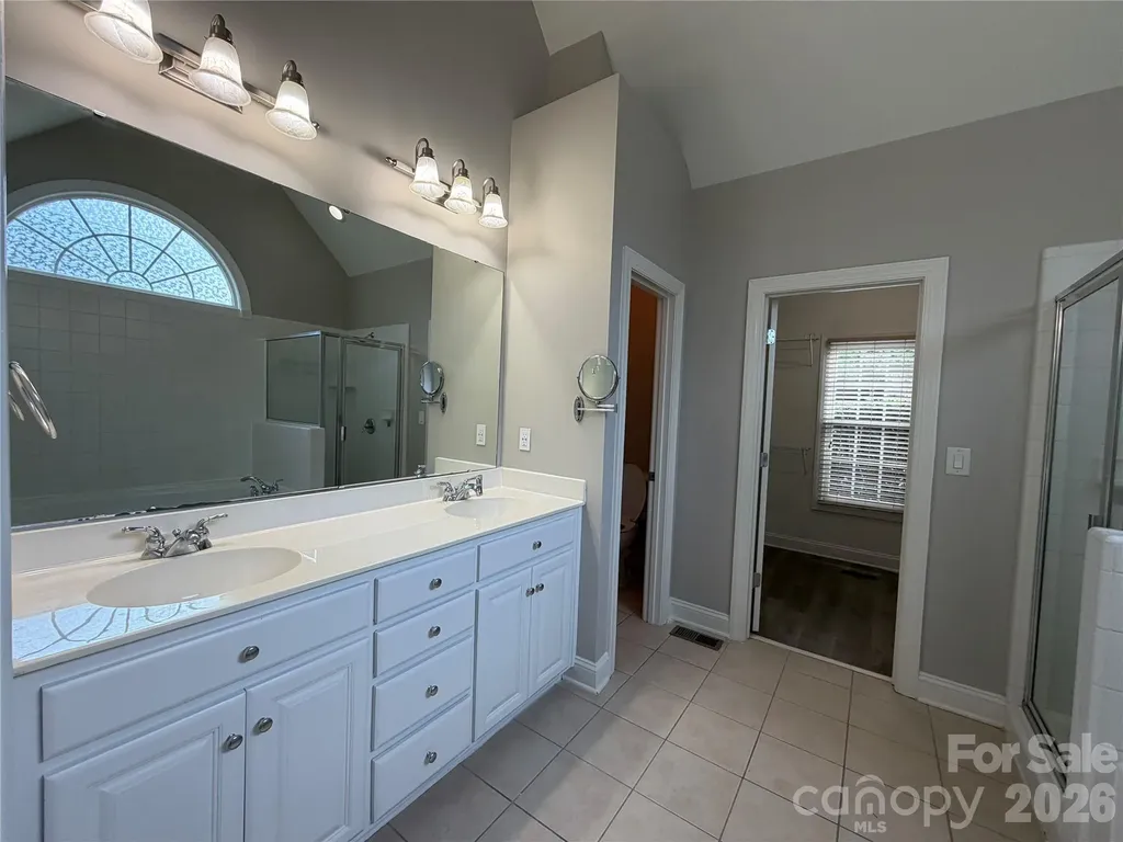 1332 Bershire Lane Charlotte NC 28262