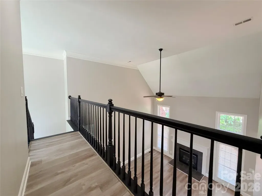 1332 Bershire Lane Charlotte NC 28262