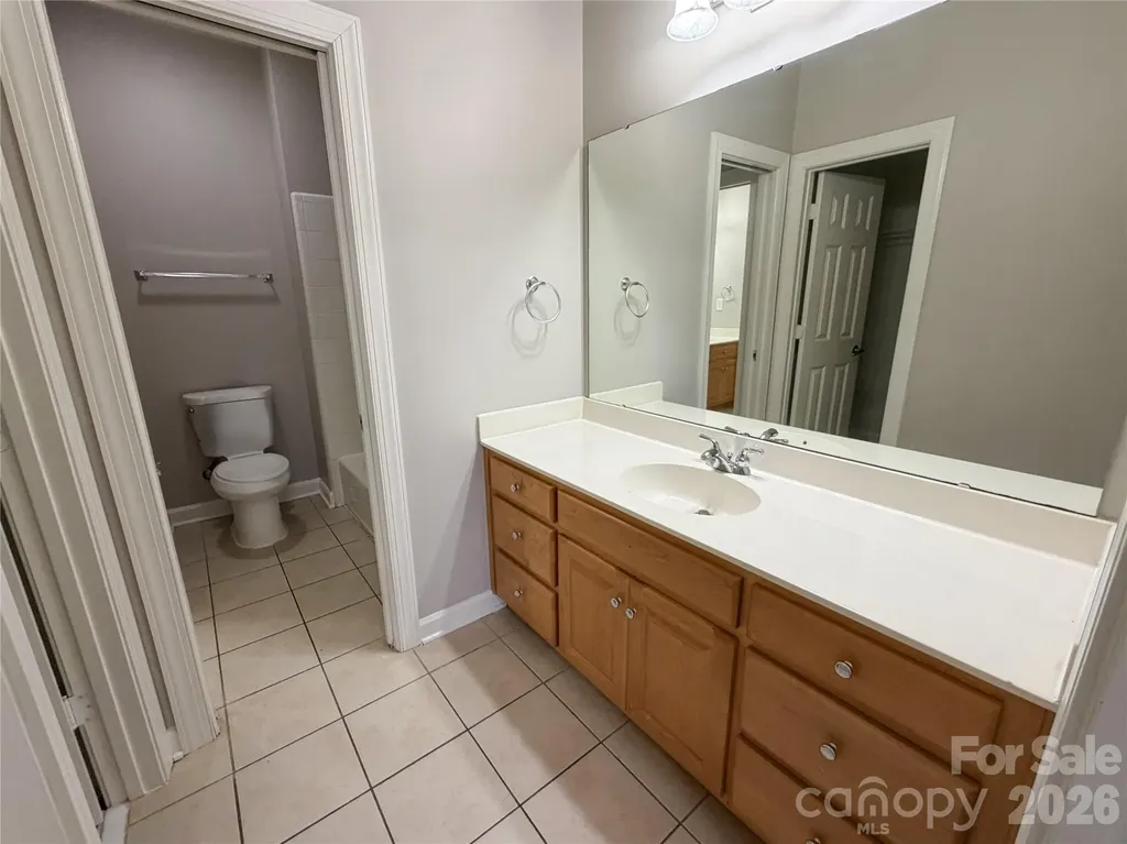 1332 Bershire Lane Charlotte NC 28262