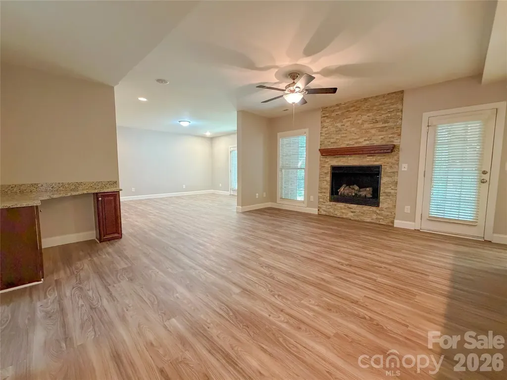 1332 Bershire Lane Charlotte NC 28262