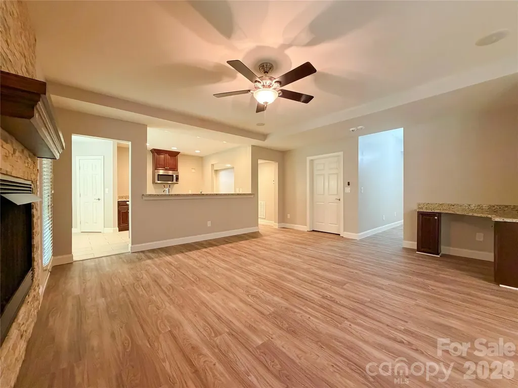 1332 Bershire Lane Charlotte NC 28262