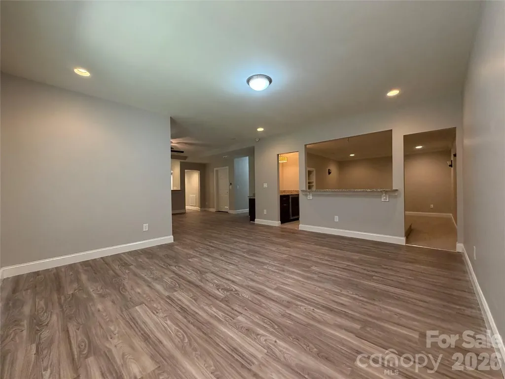1332 Bershire Lane Charlotte NC 28262
