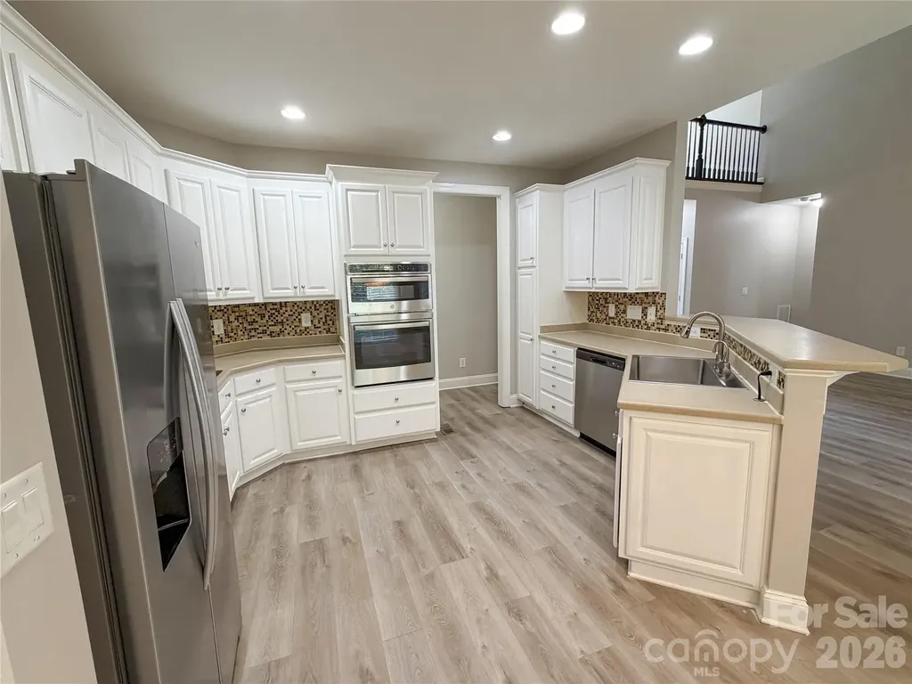 1332 Bershire Lane Charlotte NC 28262