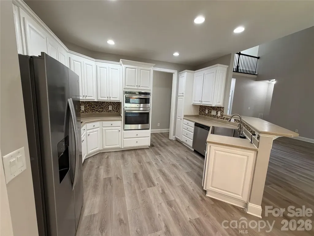 1332 Bershire Lane Charlotte NC 28262