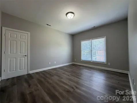 1332 Bershire Lane Charlotte NC 28262