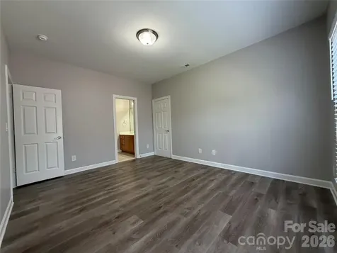 1332 Bershire Lane Charlotte NC 28262