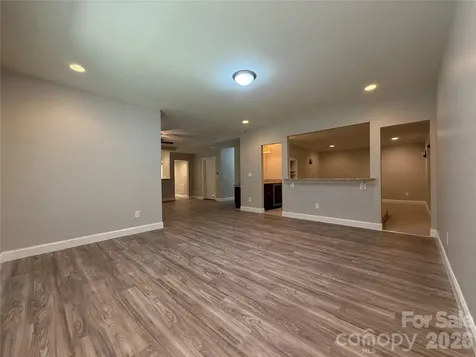 1332 Bershire Lane Charlotte NC 28262