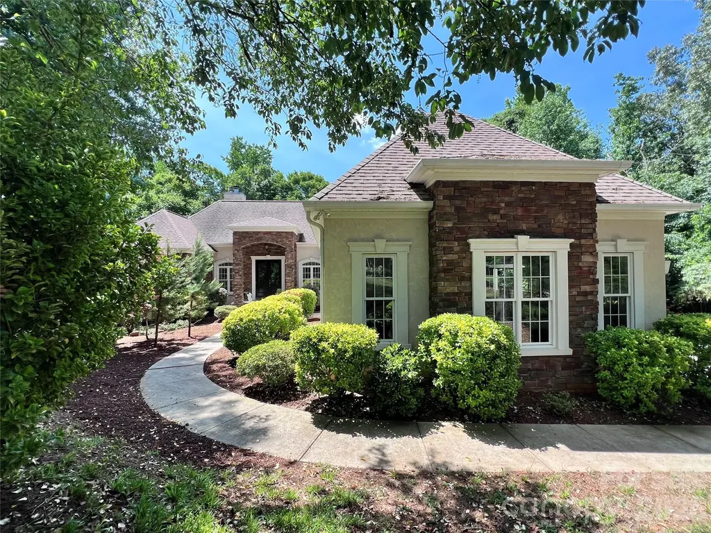 4094 River Birch Drive Iron Station NC 28080