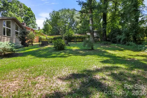 2951 7th Street Drive NE Hickory NC 28601