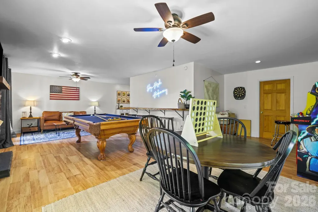 576 Grizzly Ridge Bryson City NC 28713